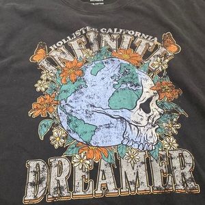 BLACK Hollister tshirt
